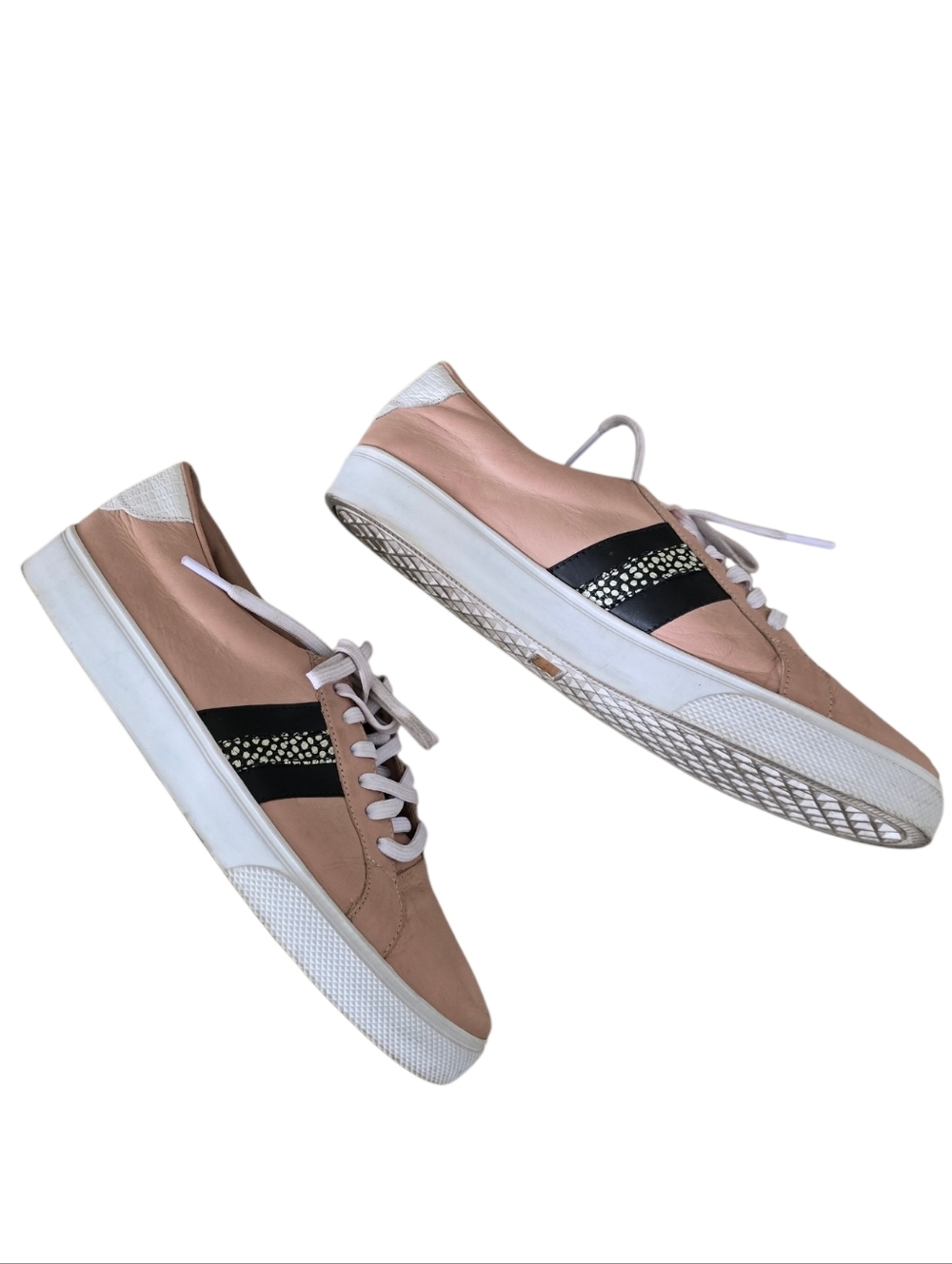 Kaanas Blush Pink Leather Lace-Up Sneakers Women's Size 6 Casual Designer Shoes - Picture 2 of 8